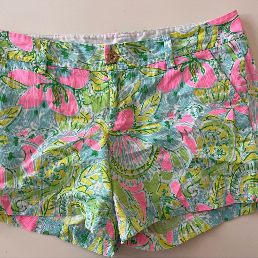 Women’s Lilly Pulitzer Callahan shorts. Size 10